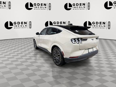 Used 2025 Ford Mustang Mach-E Premium image 6