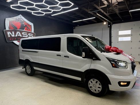 Used 2023 Ford Transit 350 XLT image 11