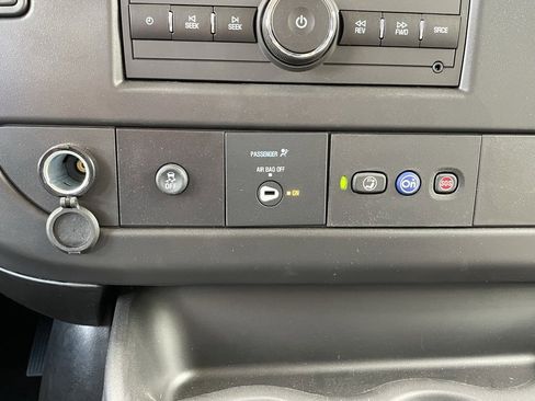 New 2025 Chevrolet Express 2500 w/ Driver Convenience Package image 31