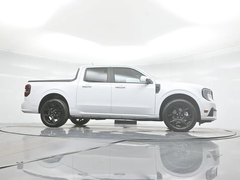 New 2025 Ford Maverick Lobo image 3