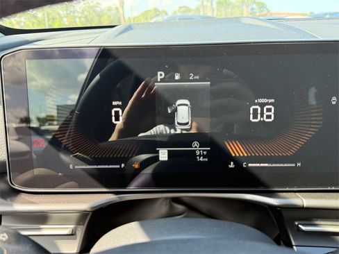 New 2026 Kia Sportage EX w/ EX Panorama Roof Package image 33