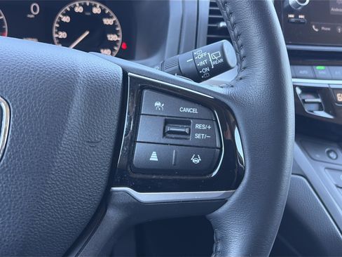 Certified 2025 Honda Odyssey EX-L image 23