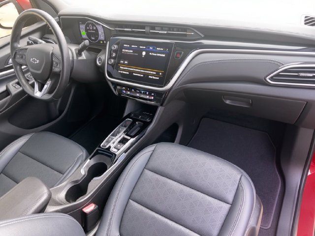 Used 2023 Chevrolet Bolt EUV LT w/ Convenience Package FWD image 32