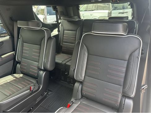 New 2026 GMC Yukon AT4 Ultimate w/ LPO, Floor Liner Package AWD/4WD image 27