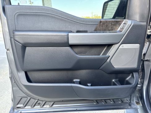 Used 2023 Ford F150 Lariat w/ Trailer Tow Package image 18