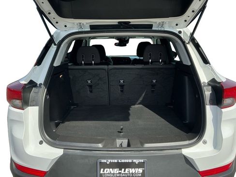 Used 2025 Chevrolet TrailBlazer LS w/ LS Convenience Package FWD image 24