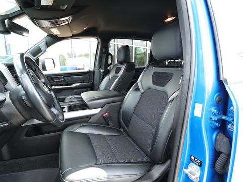 Used 2023 RAM 1500 Big Horn AWD/4WD image 25