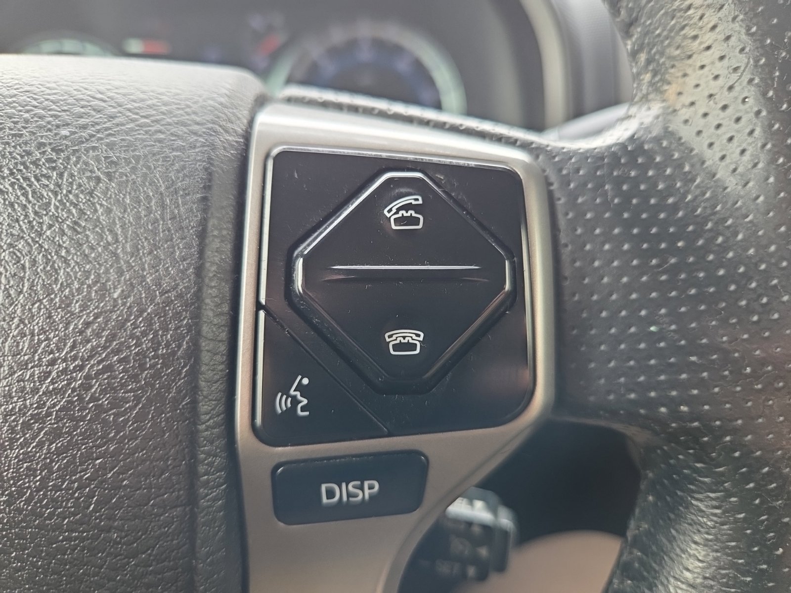 Used 2019 Toyota 4Runner Limited AWD/4WD image 28