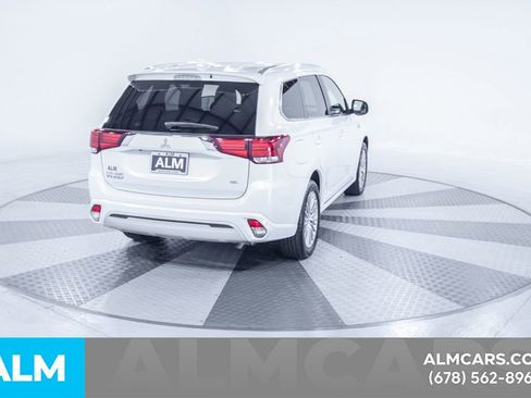 Used 2022 Mitsubishi Outlander SEL image 10