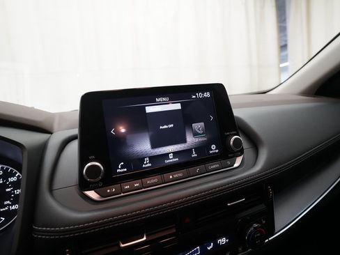 Certified 2023 Nissan Rogue SV w/ SV Premium Package image 6