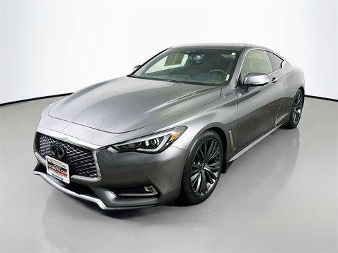 Used 2022 INFINITI Q60 3.0t Luxe w/ Style Package image 3