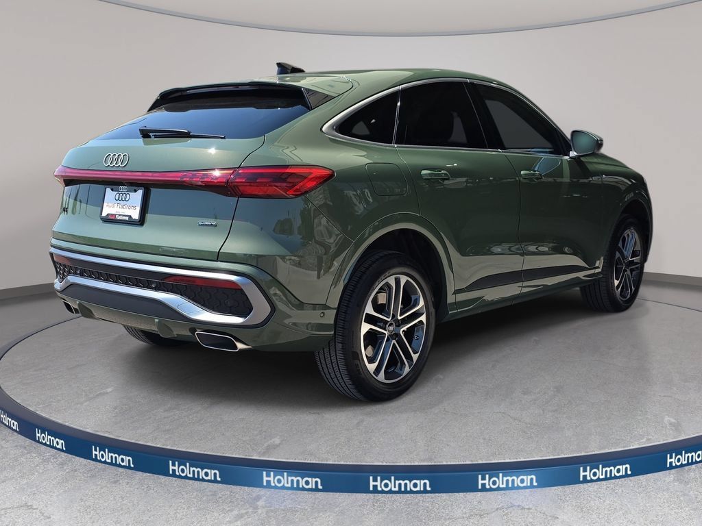 Used 2025 Audi Q5 Premium w/ Convenience Package AWD/4WD image 6