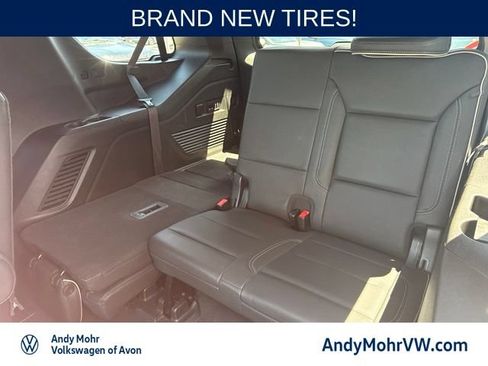 Used 2023 Chevrolet Tahoe Premier AWD/4WD image 25