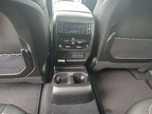 New 2026 Jeep Grand Cherokee L Limited image 39