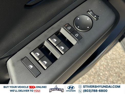 New 2026 Hyundai Kona SE image 21