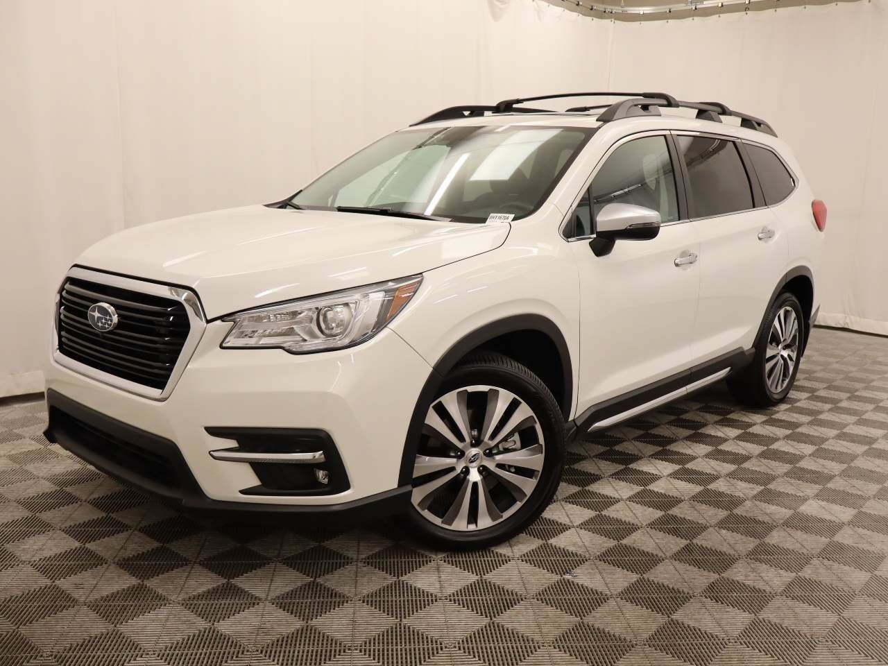 Used 2022 Subaru Ascent Touring w/ Popular Package #2A AWD/4WD image 1