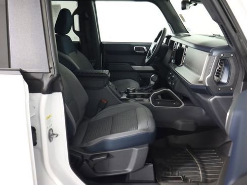 Used 2022 Ford Bronco Outer Banks w/ Sasquatch Package AWD/4WD image 67