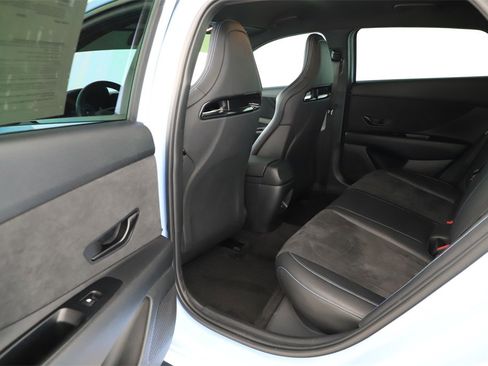 Used 2025 Hyundai Elantra N image 26