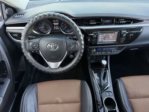 Used 2014 Toyota Corolla S image 12