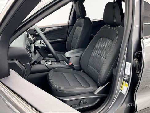 Certified 2023 Ford Escape Active AWD/4WD image 25