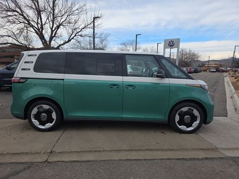 New 2025 Volkswagen ID. Buzz Pro S Plus image 6