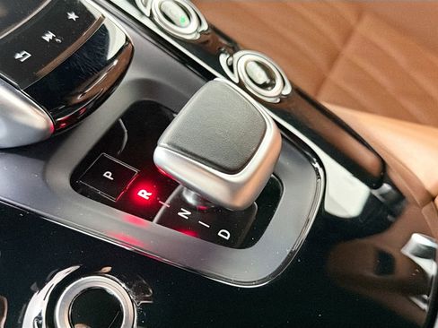 Used 2018 Mercedes-Benz AMG GT Roadster image 17