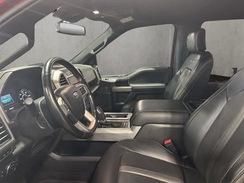 Used 2019 Ford F150 Platinum w/ Equipment Group 701A Luxury AWD/4WD image 7
