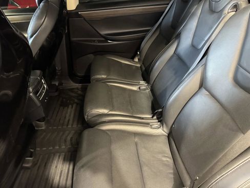 Used 2016 Tesla Model X 90D image 10