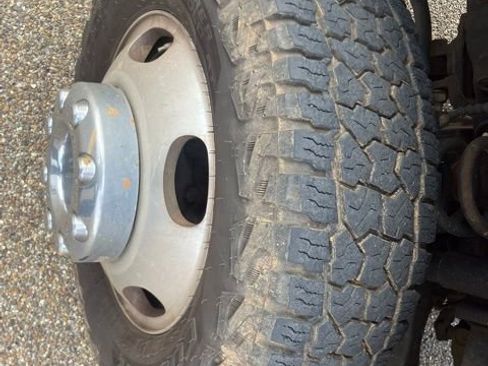 Used 2019 Ford F350 Lariat w/ Lariat Ultimate Package image 5