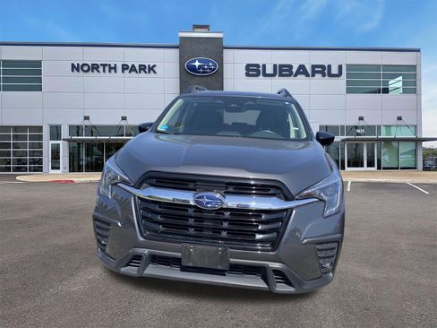 Used 2024 Subaru Ascent Limited AWD/4WD image 3