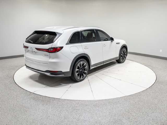 Used 2024 MAZDA CX-90 Plug-In Hybrid w/ Premium Plus AWD/4WD image 31