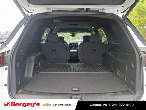 Certified 2023 Chevrolet Traverse LT w/ Midnight/Sport Edition AWD/4WD image 31