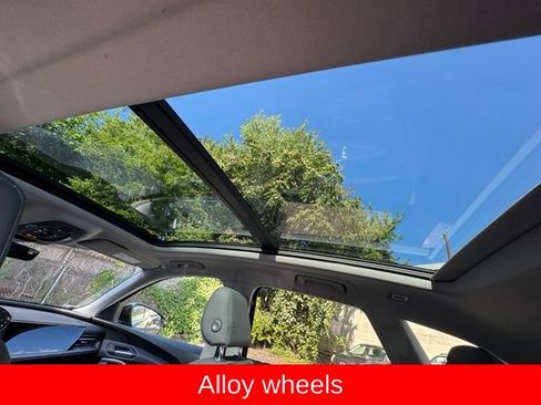 Certified 2025 Audi Q5 Premium w/ Convenience Package AWD/4WD image 23