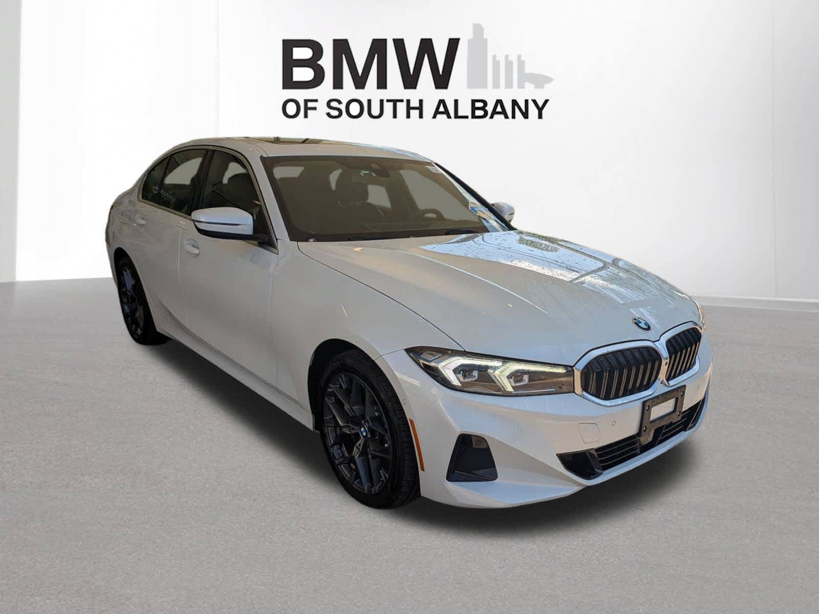 Used 2026 BMW 330i xDrive Sedan w/ Premium Package AWD/4WD image 1