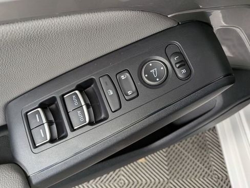 Used 2023 Acura Integra image 13