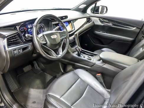 Certified 2023 Cadillac XT6 Premium Luxury AWD/4WD image 11