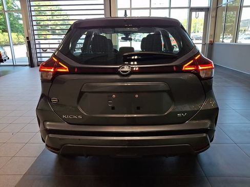 Used 2023 Nissan Kicks SV FWD image 5