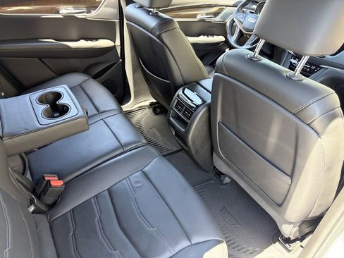 Used 2020 Cadillac XT5 Sportv w/ Platinum Package AWD/4WD image 14