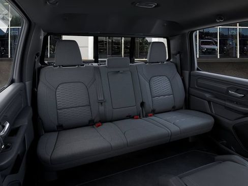 New 2026 RAM 1500 Express AWD/4WD image 15