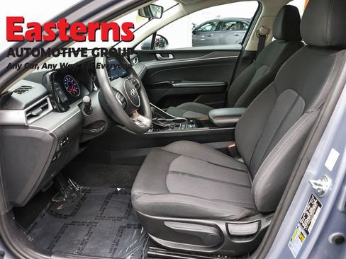 Used 2021 Kia K5 LXS FWD image 13