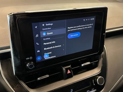 Used 2023 Toyota Corolla SE image 12