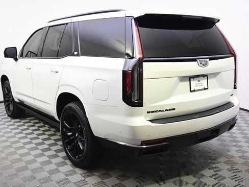 Certified 2023 Cadillac Escalade Sport Platinum image 3