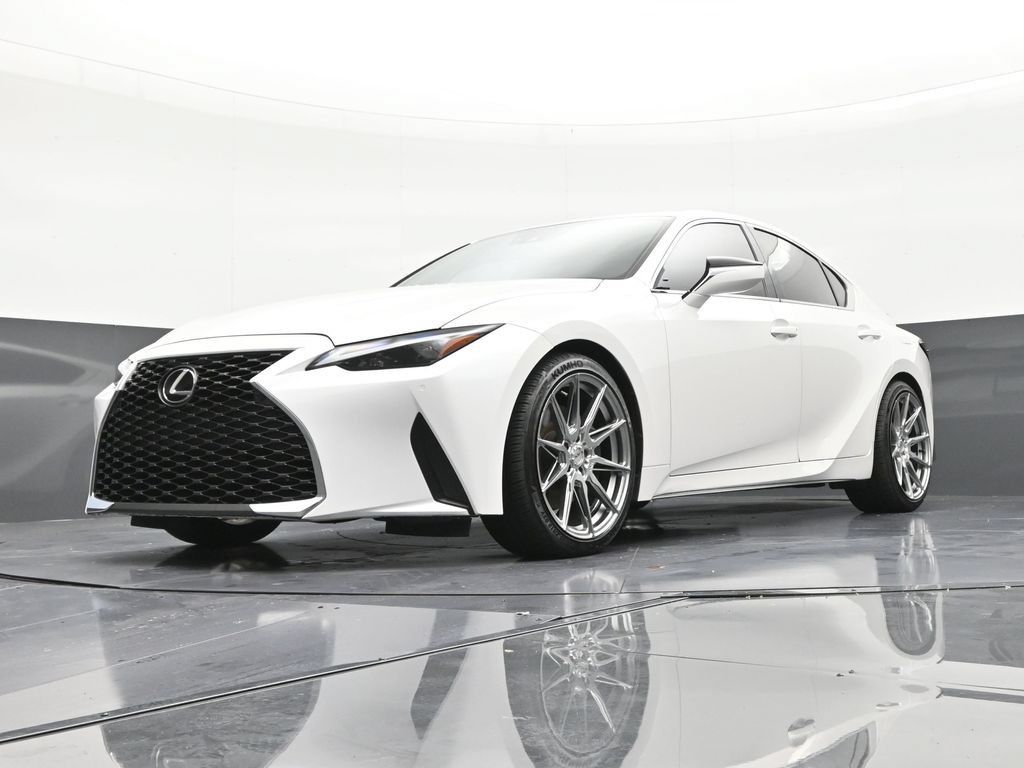 Used 2023 Lexus IS 300 w/ Comfort Package RWD image 20