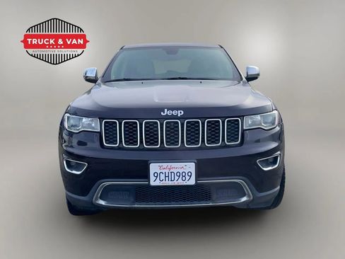 Used 2019 Jeep Grand Cherokee Limited AWD/4WD image 2