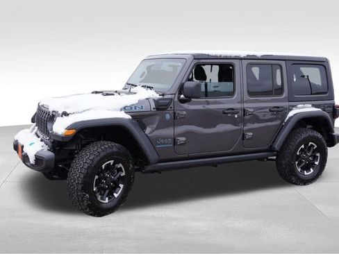 Certified 2025 Jeep Wrangler Unlimited Rubicon 4xe w/ Safety Group image 10