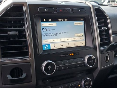 Used 2018 Ford Expedition Max XLT w/ Equipment Group 202A image 25