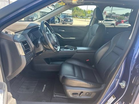 Used 2023 Nissan Rogue SV w/ SV Premium B Package AWD/4WD image 13