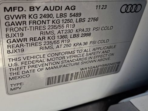 Used 2024 Audi Q5 2.0T Premium w/ Convenience Package AWD/4WD image 27