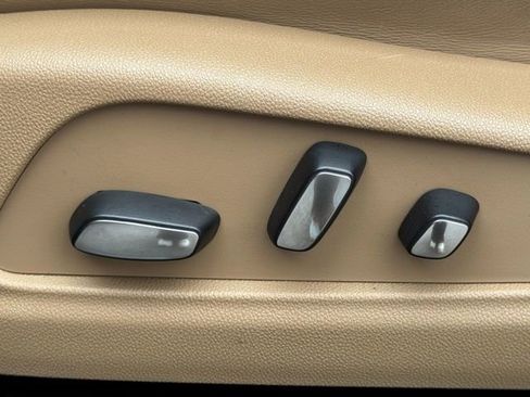 Certified 2022 Cadillac XT6 Sport w/ Platinum Package image 21