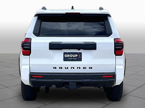 Used 2025 Toyota 4Runner SR5 image 5